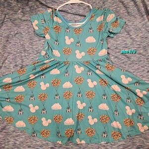 Disney castle and‎ ballons dress size 8/9